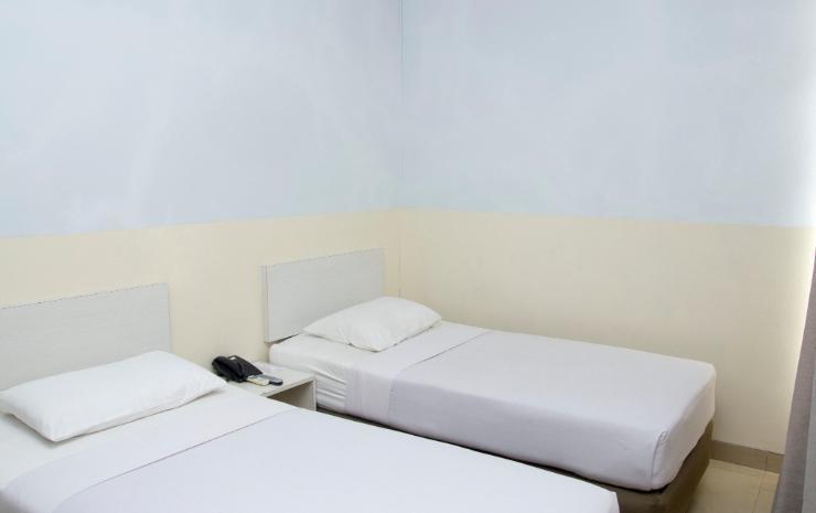 Hotel Metropolitan Inn Manado Exterior photo